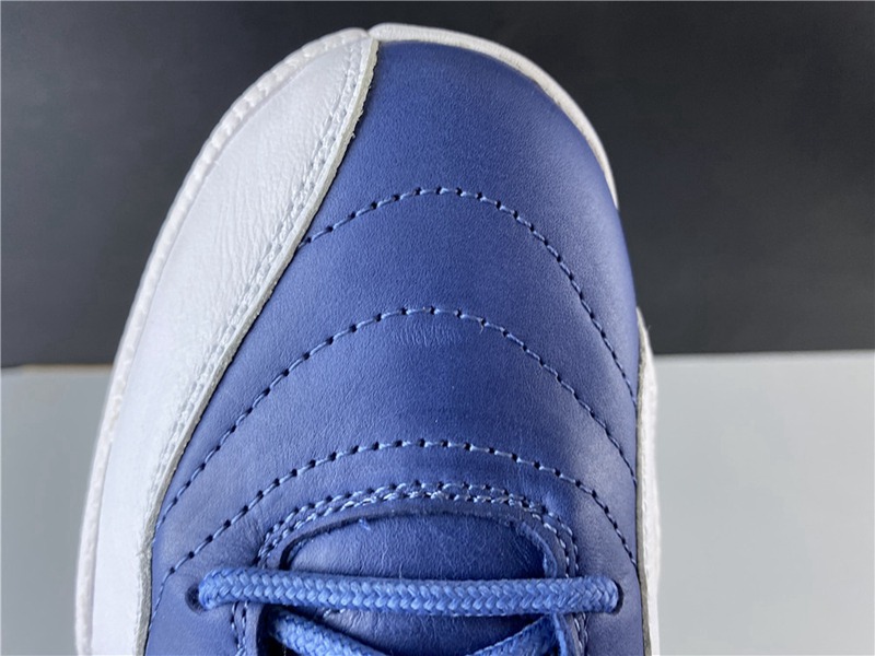 Air Jordan 12(130690-404 )